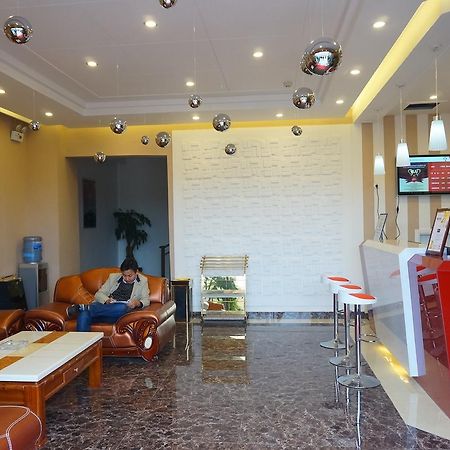 Thank Inn Chain Hotel Guizhou Zunyi Huichuan District Huichuan Avenue Ngoại thất bức ảnh